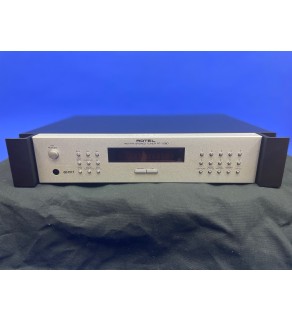 Rotel RT-1080 Stereo FM/AM Tuner