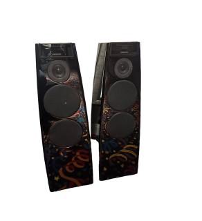 Meridian DSP5200   (Two pairs available price per pair)