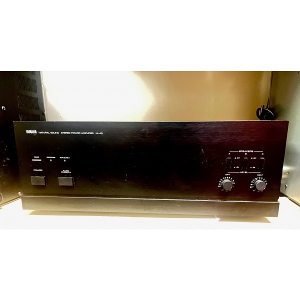 Yamaha M-40 Natural Sound Stereo Power Amplifier - Power Amplifiers