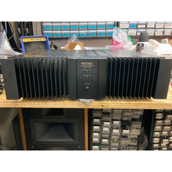 Rotel RMB1066 6 channel amplifier Power Amplifiers