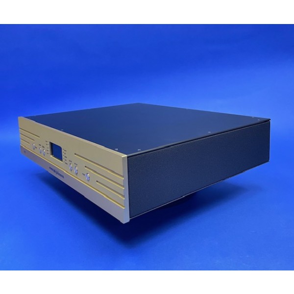 Conrad Johnson ET7 S2 Enhanced-Triode Preamplifier - Thumbnail 3