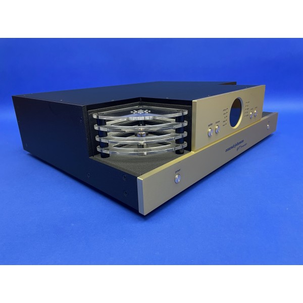 Conrad Johnson GAT series II tubed Preamplifiers/Surround